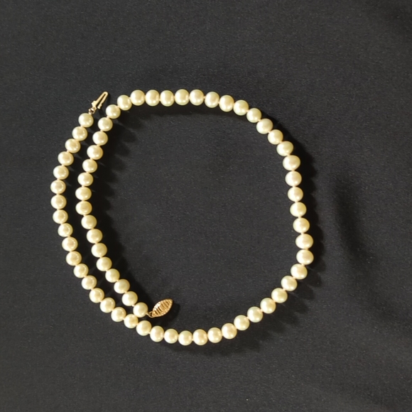 Freshwater Pearl 18" Necklace - Picture 4 of 6